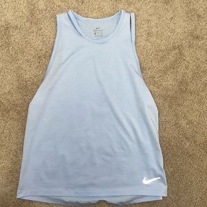 Nike work out top